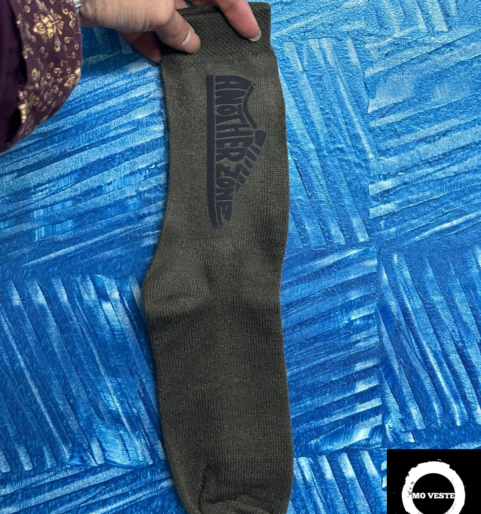 Another Zone Olive green socks